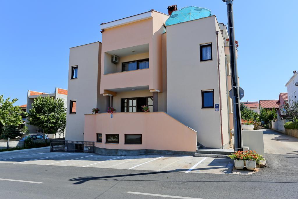 Apartments Bobi Zadar Exterior foto